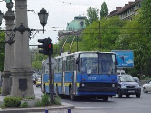 Общественный транспорт в Болгарии