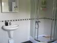 bathroom1-2.JPG