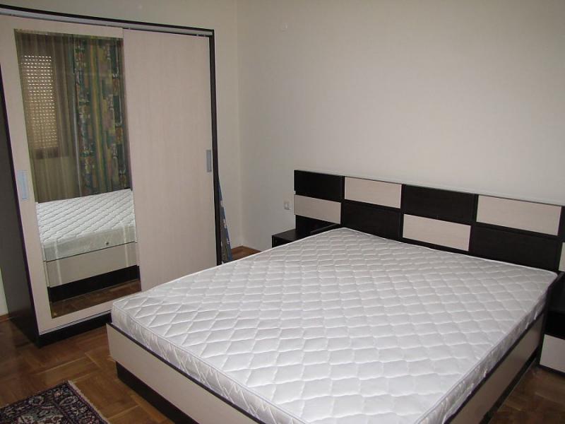 Квартира в Бургасе за 80 000 €  в сутки