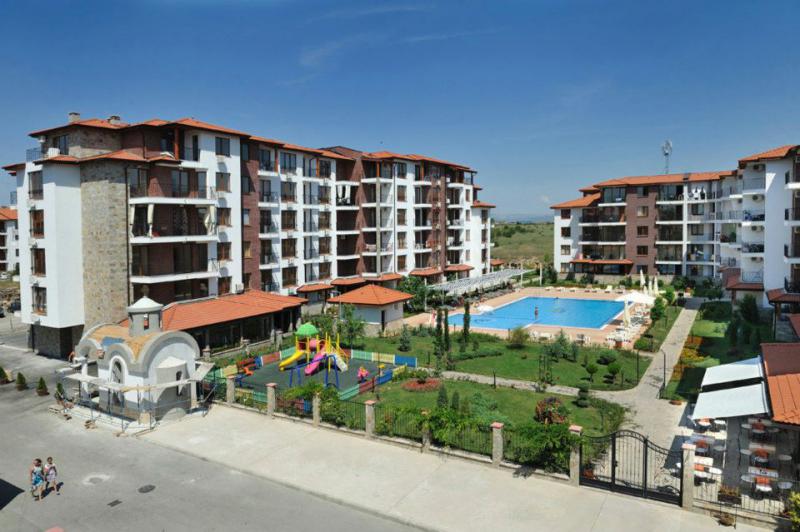 Дом / Вилла в Несебре за 25 500 €  в сутки
