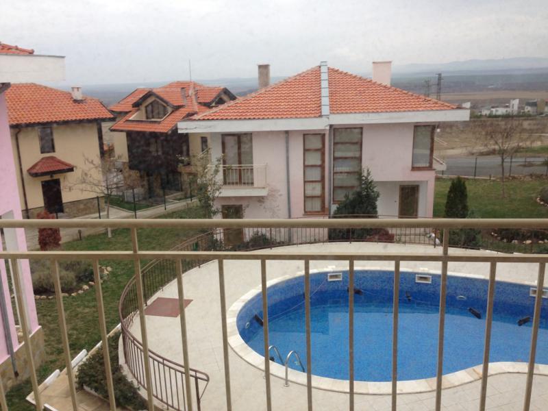 Дом / Вилла в Несебре за 53 520 €  в сутки