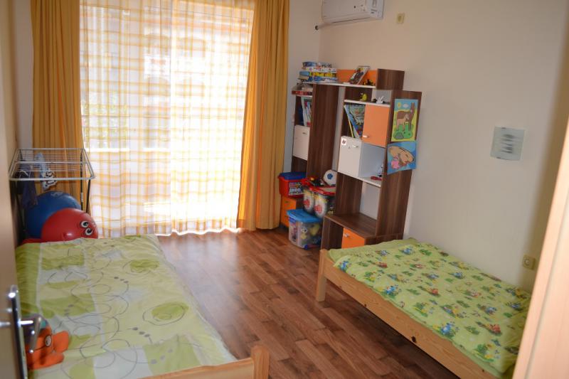 Квартира в Свети Власе за 33 300 €  в сутки