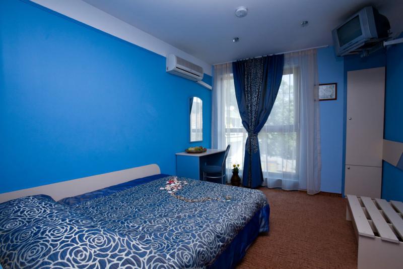 Fotinov Guest House (  )