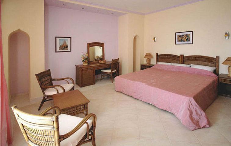Brigantina Beach Hotel