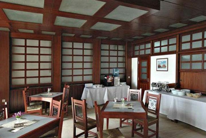 Brigantina Beach Hotel