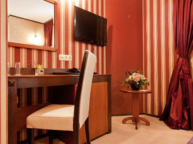 Best Western Plus Bristol Hotel