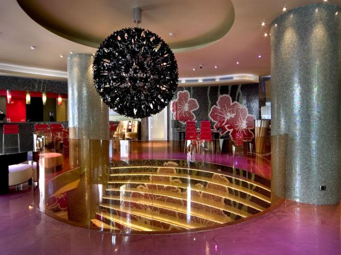 Les Fleurs Boutique Hotel