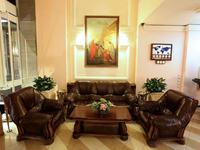 Maria Luisa Hotel