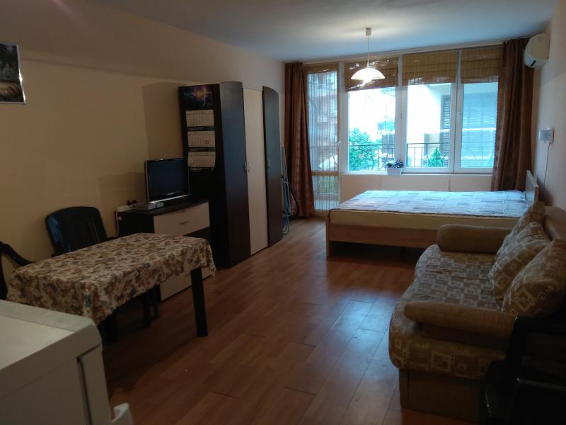 Апартамент в Поморие за 25 €  в сутки